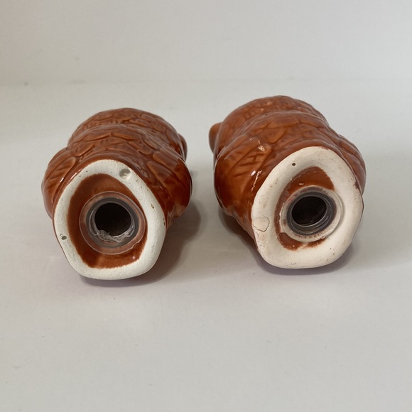 OWL Salt and Pepper Shakers Burnt Orange Vintage 3" Tall x 2" Wide - Picture 9 of 11